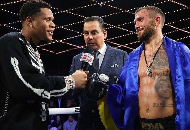 Ломаченко вернулся в бокс яркой победой: зрелищные фото и видео